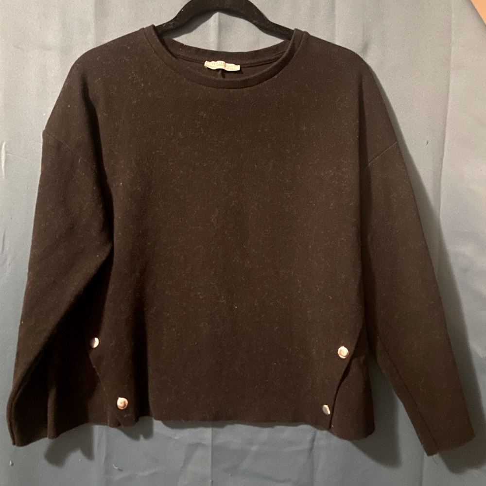 Zara thick sweater with accents